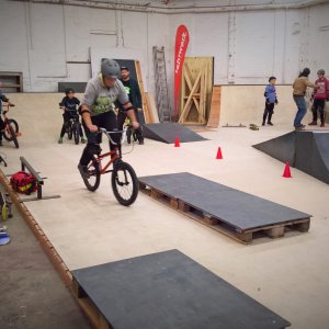 Erste Skate- & BMX-Workshops
